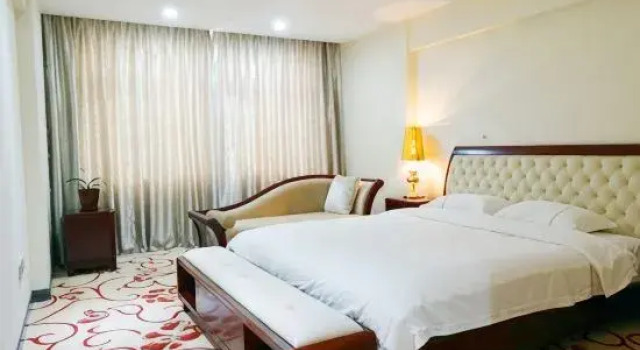 Люкс Deluxe Hezhou Liyuan Hotel