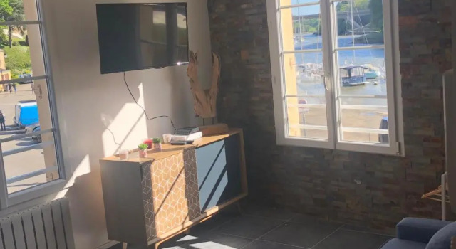 studio vue sur le Port saint Goustan classé 3 étoiles!, Rezerwuj Apartament  