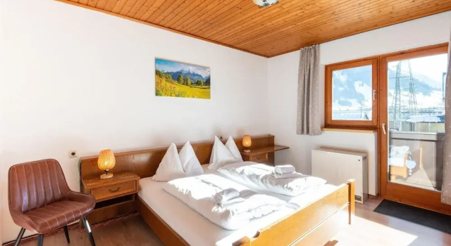 Коттедж Classic с 6 комнатами с балконом detached modern holiday home with sauna in the Salzburgerland