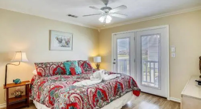 Barefoot Pelican Holiday home
