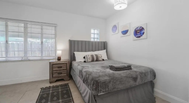 Amazing 3BR House 5 minutes from Marlins Park
