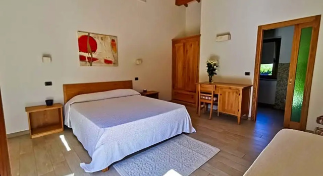 Agriturismo Le Fornaci - Camera Ginestra, Reservar Hotel Lisciano Niccone Perúgia