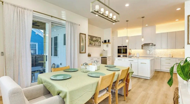 Explore Historic Dtwn! Modern Apt in Wilmington, Забронировать Апартаменты/квартира Апартаменты Уилмингтон, рядом с Bellamy Mansion Museum of History and Design Arts, Апартаменты/квартира
