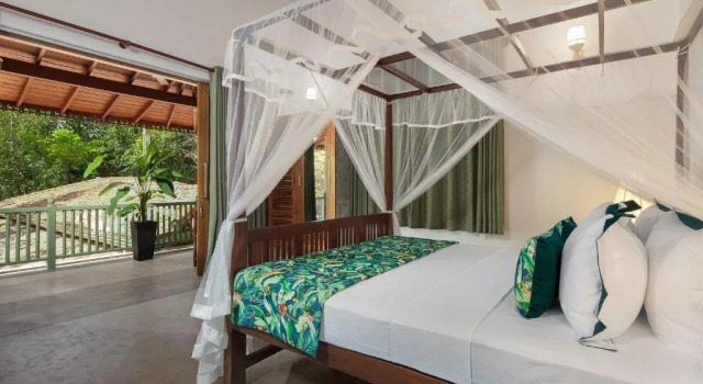 Двухместный номер Deluxe с балконом Green Escape Unawatuna