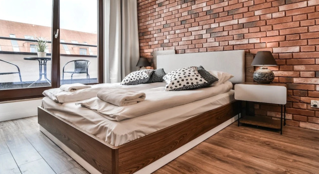Chmielna Gdańsk 73, Varaa Hotelli Hotellit Pommeri pysäköinnillä, Pysäköinti