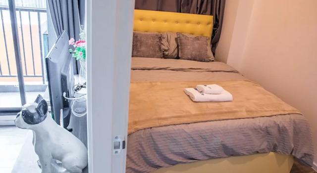 Апартаменты Comfort Apartment 450m from BTS with Sky Pool - bkbloft1