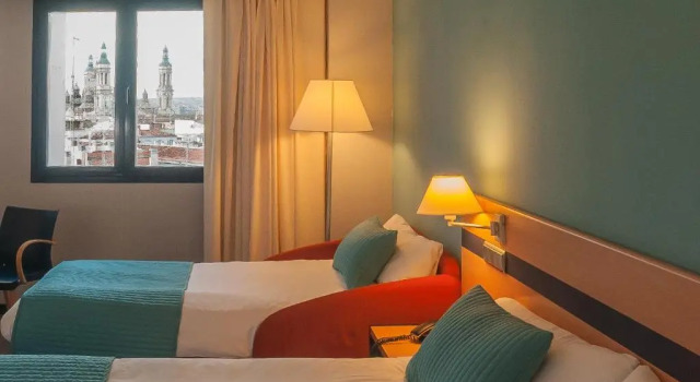 Люкс Ibis Styles Zaragoza Centro