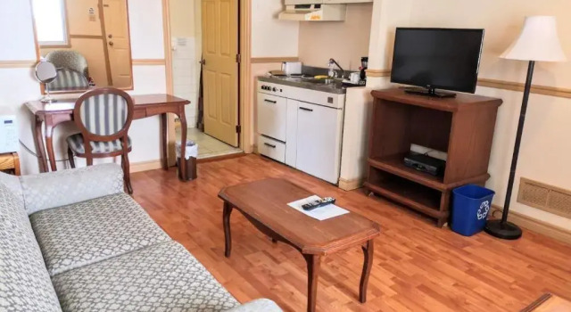 Студия Hotel Motel La Marquise