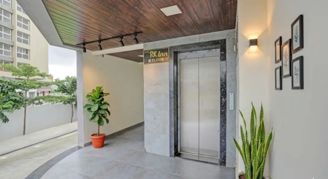 FabHotel RK Inn, Забронировать Отель Отели штата Махараштры 3 звезды, 3*