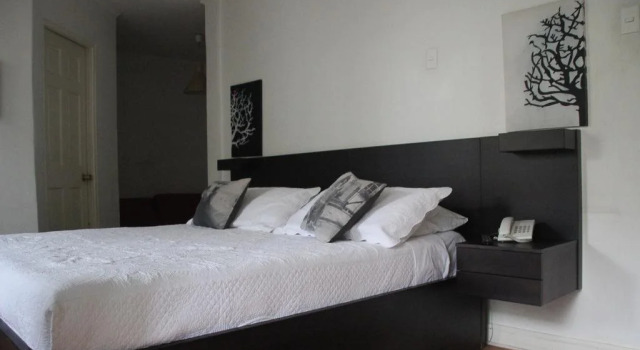 Embajada Hotel Butique, Забронировать Отель Отели Провиденсия 3 звезды, 3*