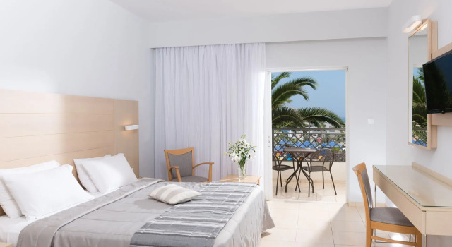 Двухместный номер Superior Grand Hotel Holiday Resort