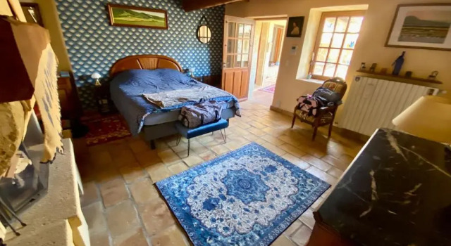 GROOMI - La Pouzilhacoise : Grande demeure avec patio !, Đặt Khách sạn Pouzilhac Gard