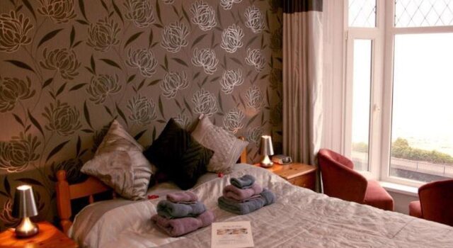 Devon View Guesthouse Swansea, Забронировать Отель Отели Суонси с парковкой, Парковка