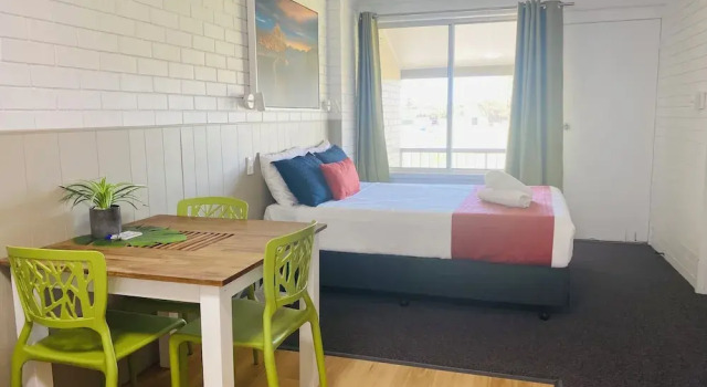 Студия с балконом Iluka Motel