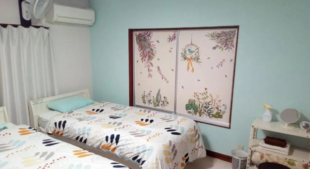 Номер Economy Mikes B&B Tokoname