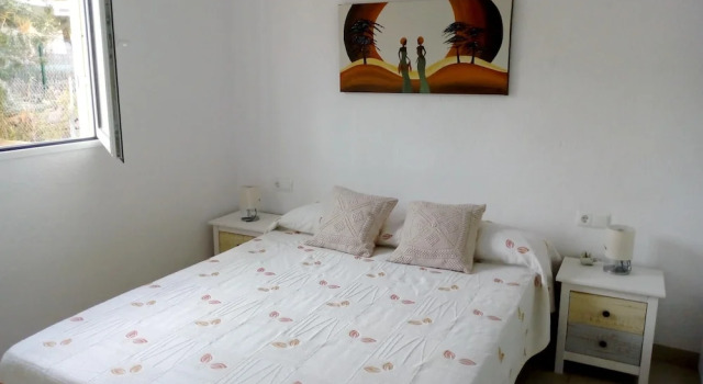 Villa With 5 Bedrooms in Calafat, With Wonderful sea View, Private Pool, Furnished Garden Near the Beach, Book Villa Hoteller i Calafat med parkering, Parkering