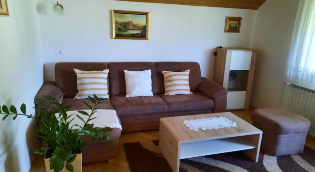 Apartma Tanya Bled, Prenota Hotel Hotel a Gorenjska con parcheggio, Parcheggio