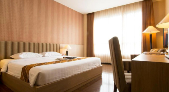 Deluxe room Istana Hotel