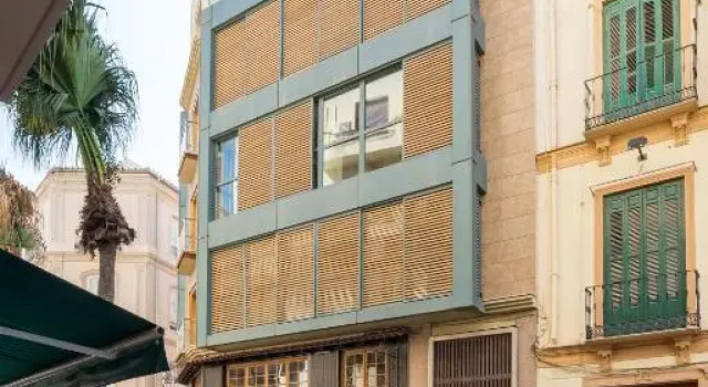 Plaza Uncibay, Забронировать Отель Отели Малаги 4 звезды, рядом с Salamanca Market, 4*
