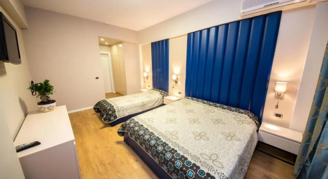 Трёхместный номер Superior с балконом и с видом на море Hotel Blue Sky