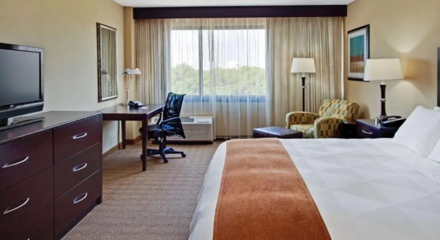 Номер Standard Radisson Hotel Freehold