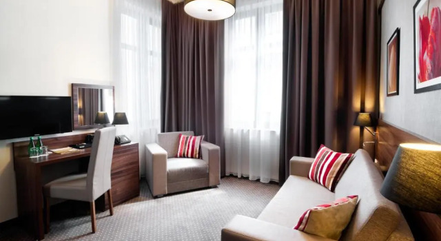 Семейный номер Standard Golden Tulip Krakow City Center