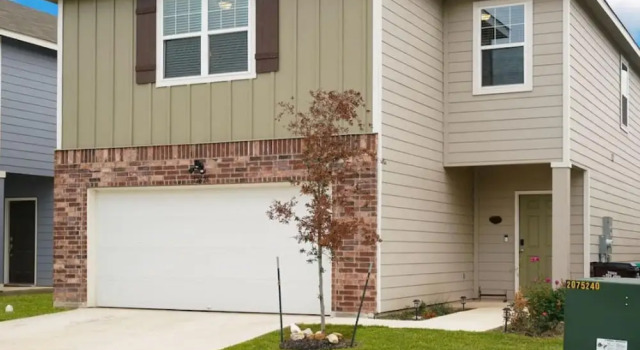 Sleeps 13 Near Seaworld Lackland 4BR, Rezerwuj Dom wakacyjny San Antonio Bexar County