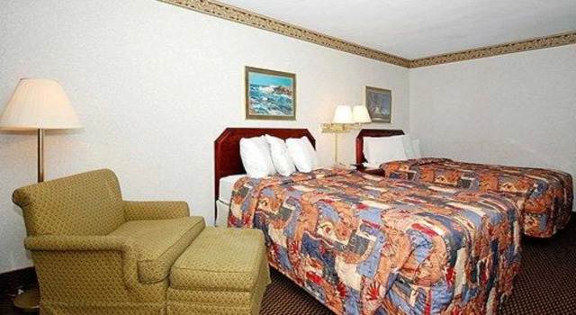 Econo Lodge Chicopee, Prenota Hotel Chicopee Massachusetts