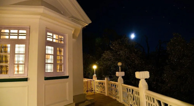 Hotel Chimney House by OpenSky, Mussoorie, Rezervovat Hotel Mussoorie Uttarakhand