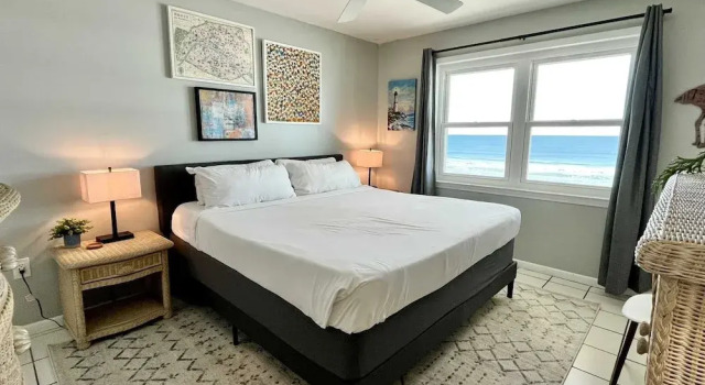 Номер Standard Harbor House B4 2 Bedroom Condo by RedAwning