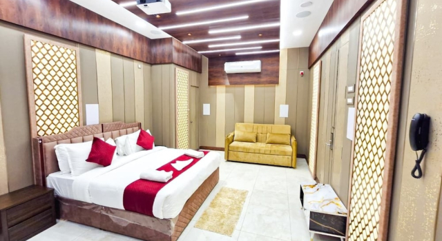 Люкс Le Majestic Business Class Hotel