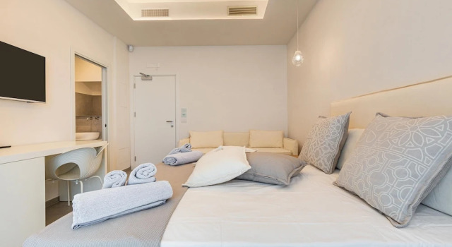 3073 Perla Saracena Luxury Suites - Camera Premium con Vista Mare by Barbarhouse, Buchen Sie Hotel Hotels in Salve mit Parkplatz, Parkplätze
