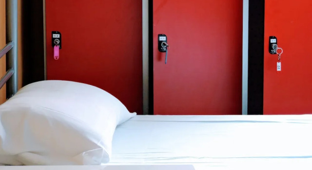 Кровать в общем номере Feetup Home Backpackers Valencia