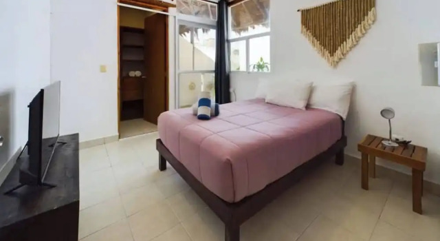 Chic 1BR With Pool & Parking Close to ADO
