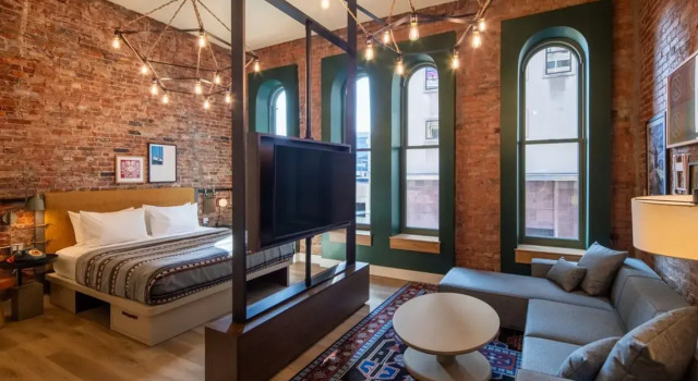 Двухместный люкс c 1 комнатой Moxy Cincinnati Downtown