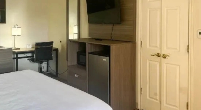 Люкс Studio 6 Aurora, CO   Medical Center
