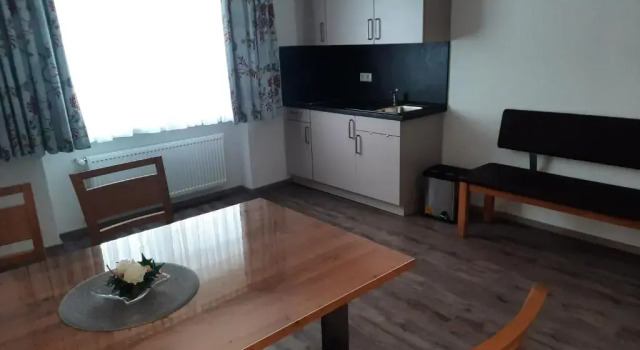 Апартаменты Hotel Landgasthof Hohenauer Hof