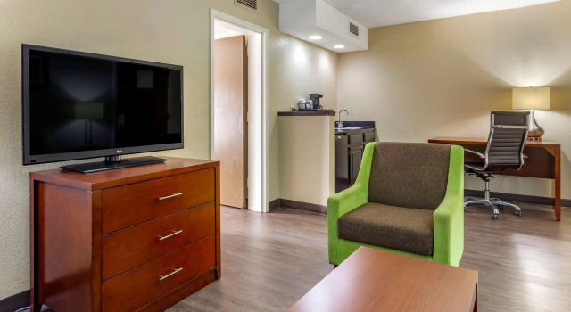 Двухместный люкс Comfort Inn Fort Mill Amusement Park at Carowinds Blvd