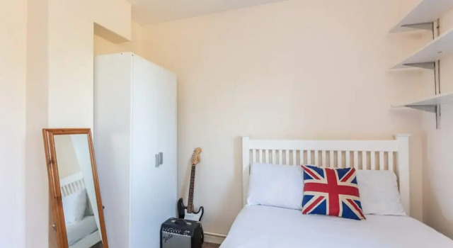 Коттедж Spacious 2BD House W/private Garden - Kennington!