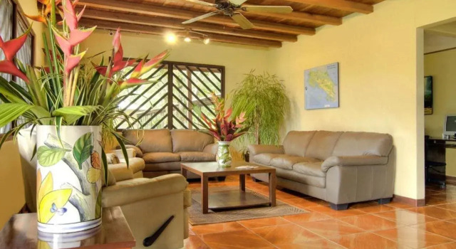 Manatus Hotel, Rezerwuj Hotel Tortuguero Limon