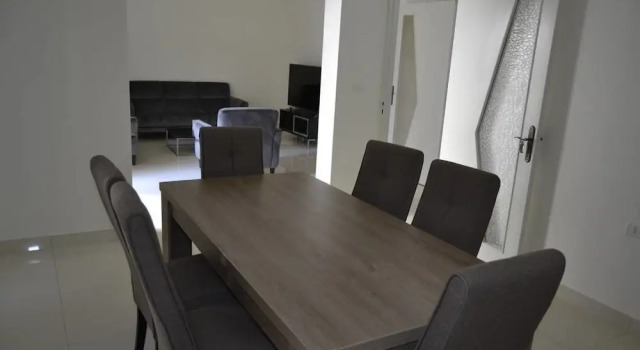 Апартаменты Achrafieh 219
