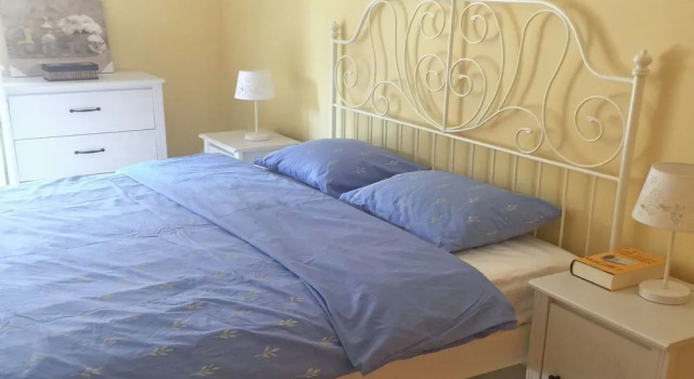 Comfortable Holiday Home in Flayosc With Private Garden, Забронировать Отель Отели Вара с бассейном, Бассейн