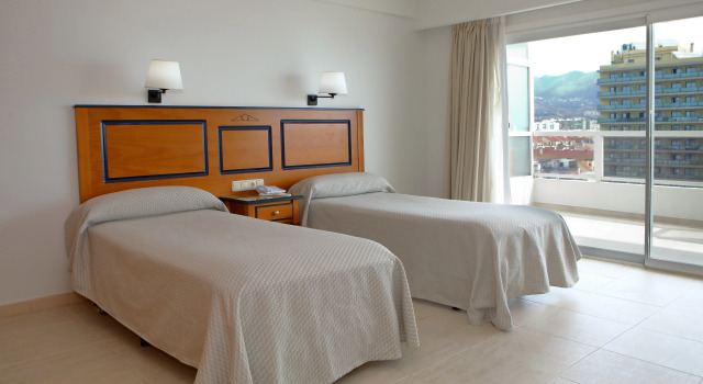 Aparthotel PYR Fuengirola
