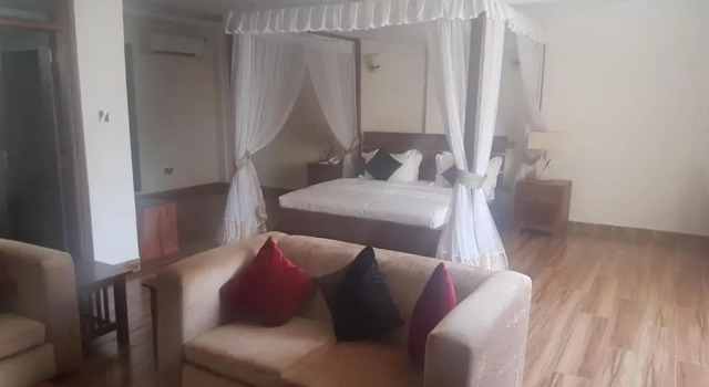 Полулюкс The Vic Hotel
