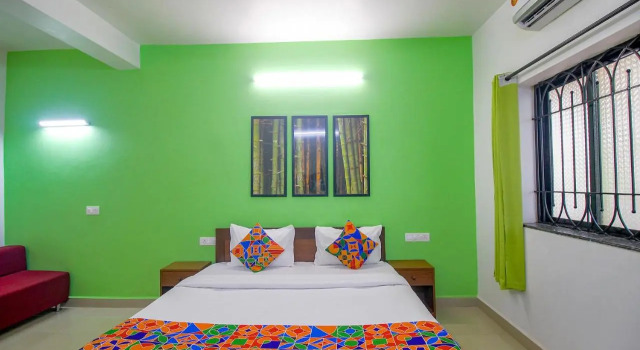 FabEscape SK Studios, Rezerwuj Hotel Hotele w Arpora z basenem, Basen
