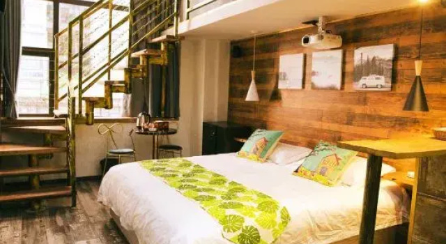 Семейный люкс Meimei Cinema-Style Art Hotel (Zhoujiaba)