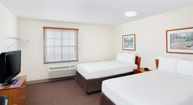Четырёхместный номер Standard WoodSpring Suites Houston Westchase