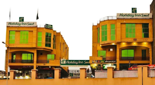 Hotel Holiday Inn