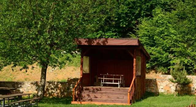 Aytepepark Turistik Karavan Ve Kamp Tesisleri, Boek Hotel Izmit Regio Marmara