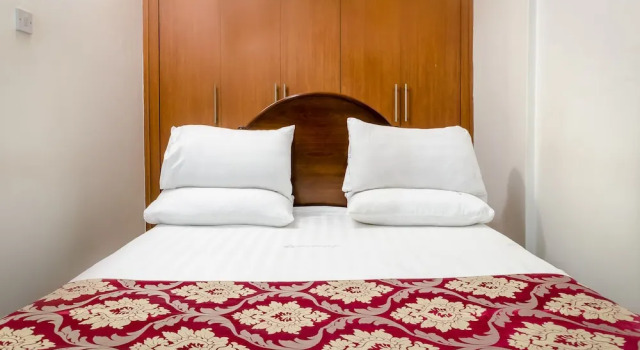 Deluxe Einzel Zimmer mit Balkon und mit Stadtblick Hotel Triangle